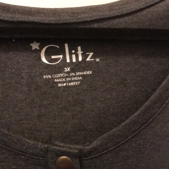 T-shirt - Picture 2 of 2